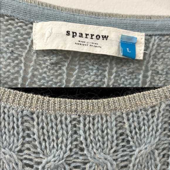 Anthropologie - Sparrow - Cable Knit Sweater - women’s large - great condition - Picture 2 of 5